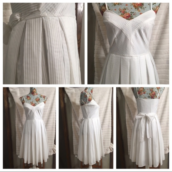 CALVIN KLEIN White Strappy A-line V-Neck Pleated Cocktail Dress Size Small - Picture 3 of 14